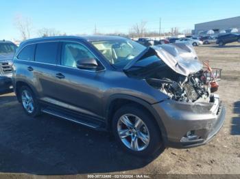  Salvage Toyota Highlander