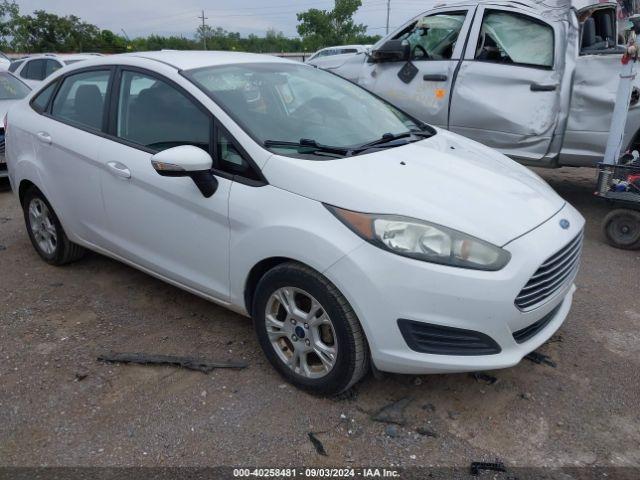  Salvage Ford Fiesta