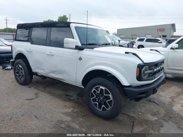  Salvage Ford Bronco