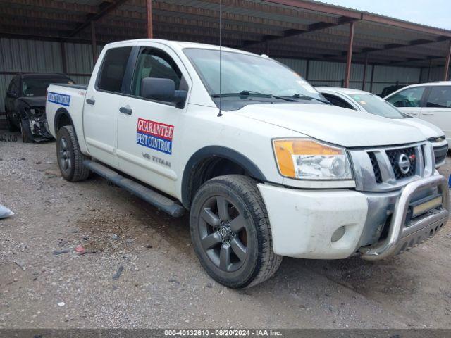  Salvage Nissan Titan