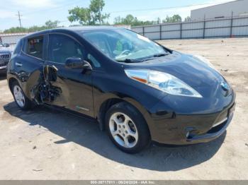  Salvage Nissan LEAF