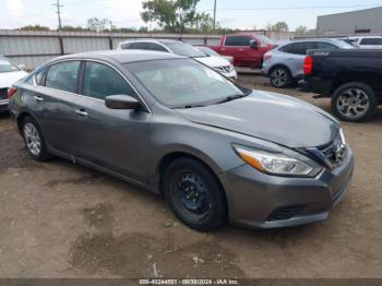  Salvage Nissan Altima