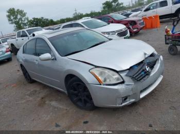  Salvage Nissan Maxima