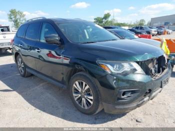  Salvage Nissan Pathfinder