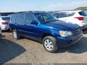  Salvage Toyota Highlander