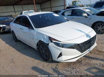  Salvage Hyundai ELANTRA