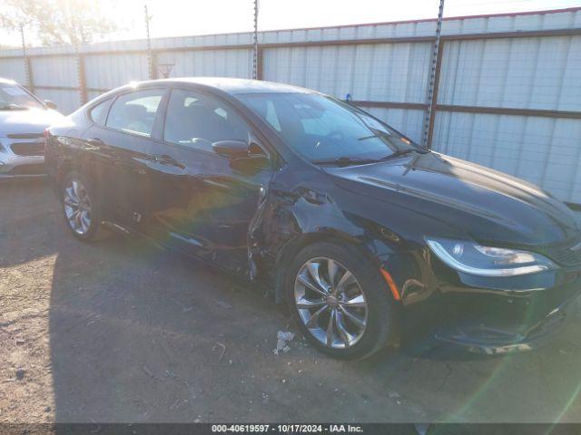  Salvage Chrysler 200