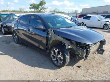  Salvage Kia Forte