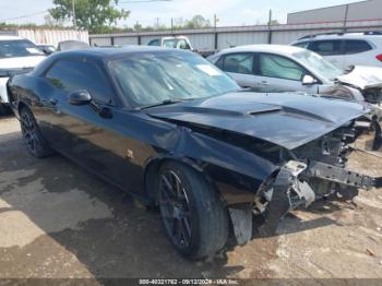  Salvage Dodge Challenger