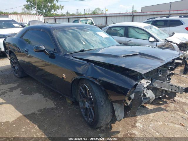  Salvage Dodge Challenger