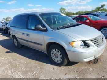  Salvage Chrysler Town & Country