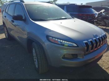  Salvage Jeep Cherokee