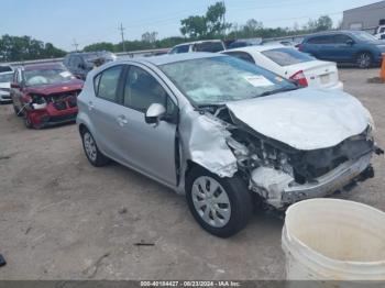  Salvage Toyota Prius c