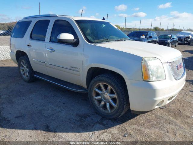  Salvage GMC Yukon