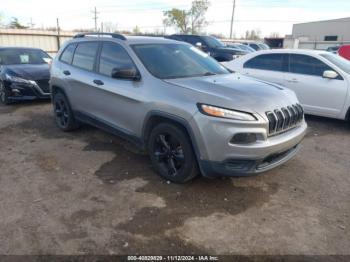  Salvage Jeep Cherokee