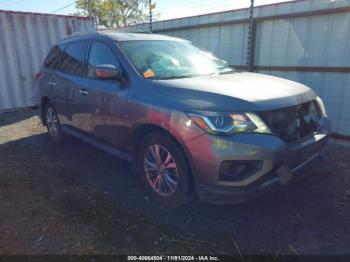  Salvage Nissan Pathfinder