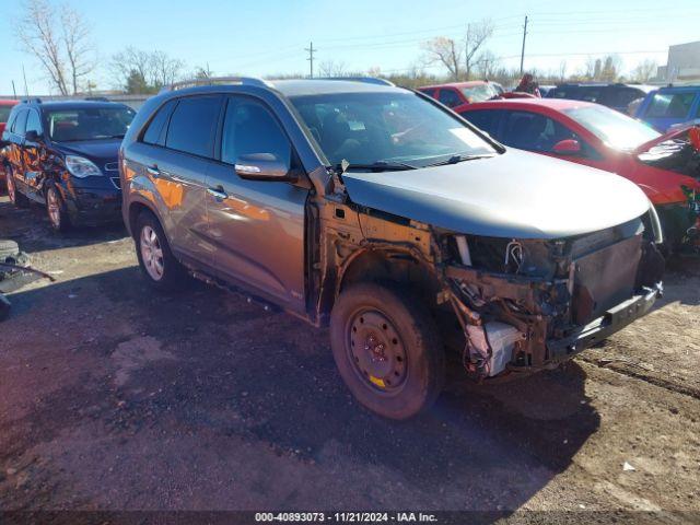  Salvage Kia Sorento