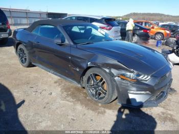  Salvage Ford Mustang