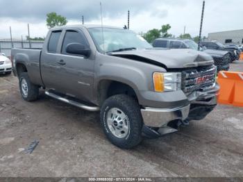  Salvage GMC Sierra 2500