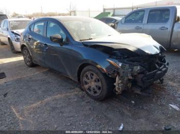  Salvage Mazda Mazda3