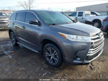  Salvage Toyota Highlander