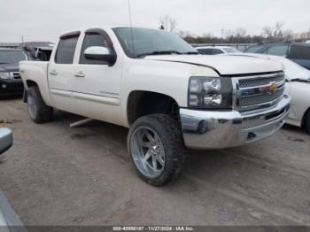  Salvage Chevrolet Silverado 1500