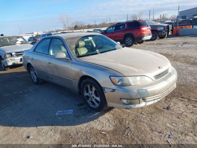  Salvage Lexus Es