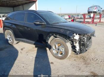  Salvage Hyundai TUCSON