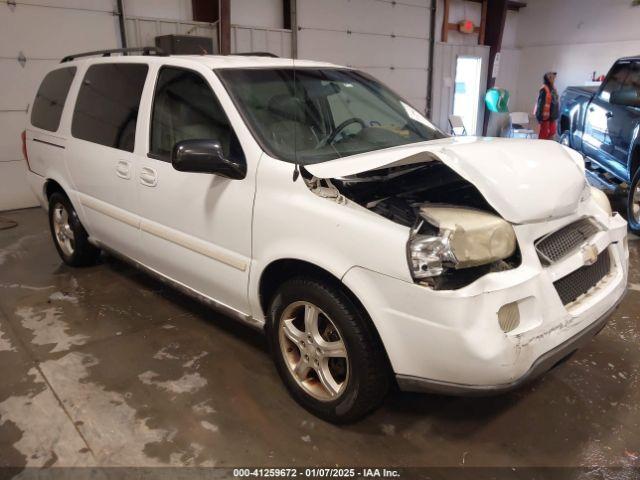  Salvage Chevrolet Uplander