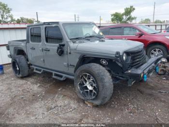  Salvage Jeep Gladiator