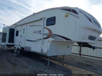  Salvage Palomino 5th Wheel