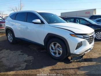  Salvage Hyundai TUCSON