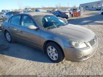  Salvage Nissan Altima