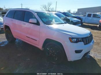  Salvage Jeep Grand Cherokee