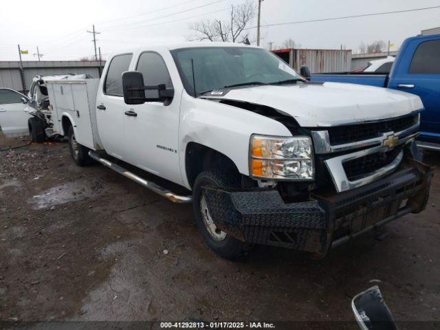  Salvage Chevrolet Silverado 2500