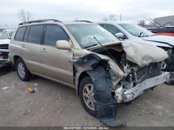  Salvage Toyota Highlander