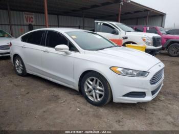  Salvage Ford Fusion