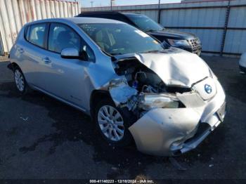  Salvage Nissan LEAF