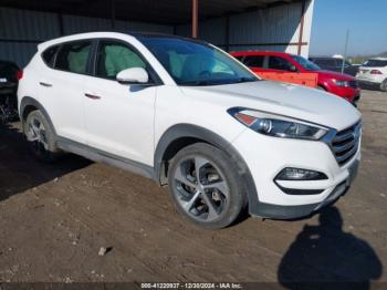  Salvage Hyundai TUCSON