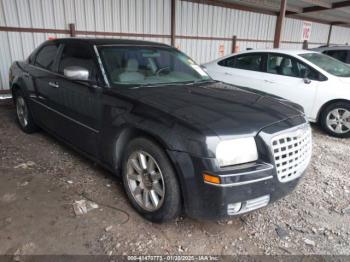  Salvage Chrysler 300