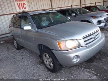  Salvage Toyota Highlander