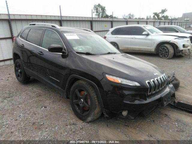  Salvage Jeep Cherokee