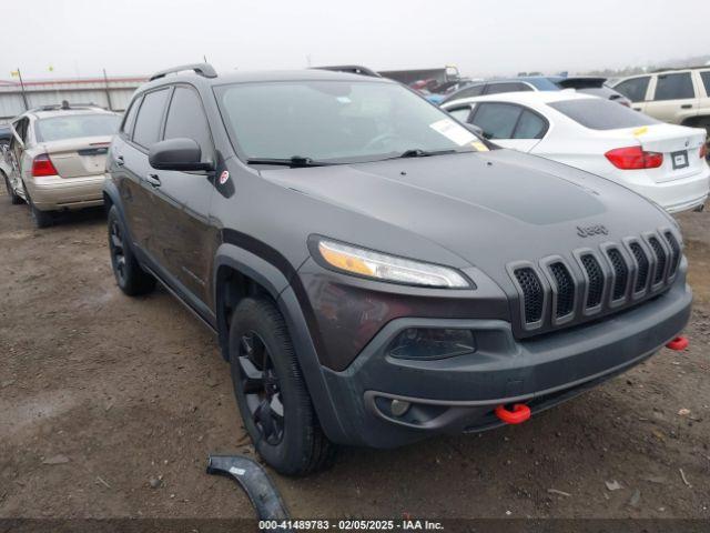  Salvage Jeep Cherokee