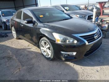  Salvage Nissan Altima