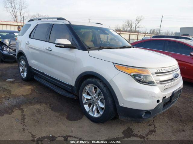  Salvage Ford Explorer