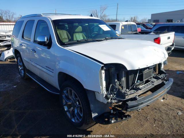  Salvage GMC Yukon