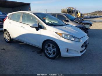  Salvage Ford Fiesta