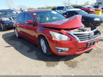  Salvage Nissan Altima