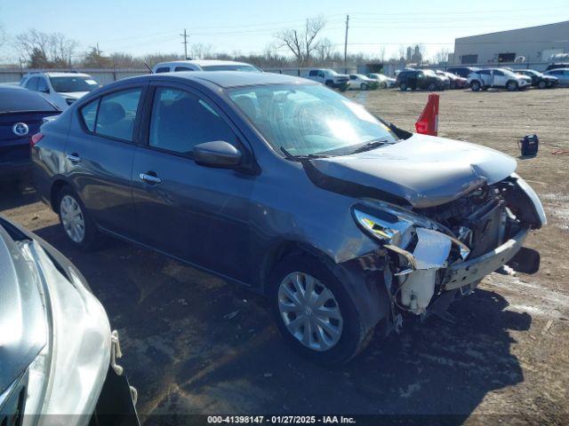  Salvage Nissan Versa
