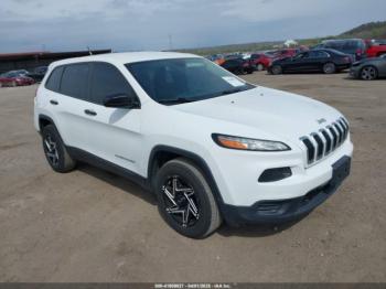  Salvage Jeep Cherokee